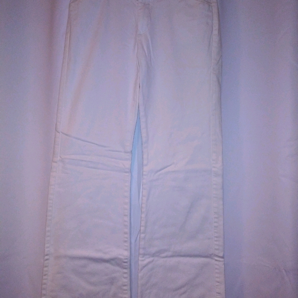 Lee One True Fit White Khakis